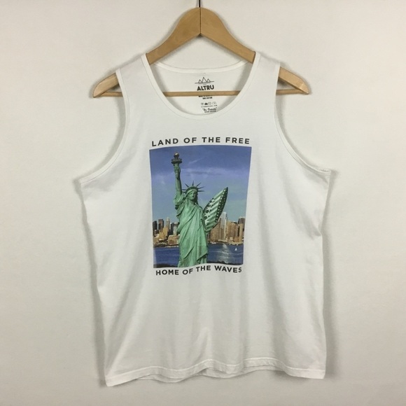 Altru Men's Graphic Tank Top " Land of the free, home of the waves" - Picture 3 of 5